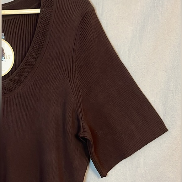 Dark Brown, Lattice Trim, Short Sleeve Sweater by Reality Plus 1X NWT - Picture 6 of 15